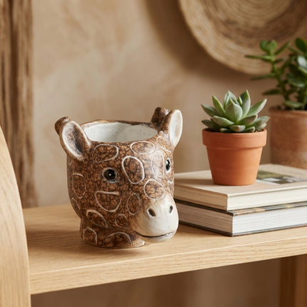 Planter Giraf D11/14x11cm - Bruin, schaalbeeld – hoogte 15,0 cm en potmaat Ø10,5 cm